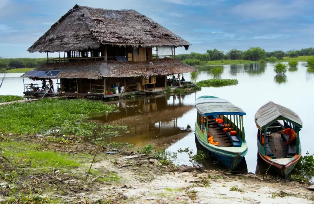 Tour Amazonía Iquitos 4 Días y 3 Noches en Hotel